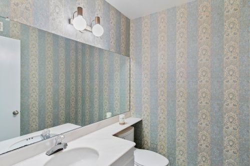 1720 The Woods Dr, El Cajon CA  92019-3670 exterior