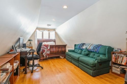 716 Avenue C, Bayonne NJ  07002-2542 exterior