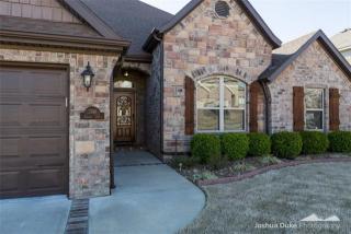 3749 Lalique Ln, Fayetteville, AR 72704-7562