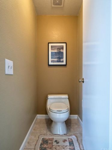 9729 Par Pl, Pico Rivera CA  90660-6407 exterior