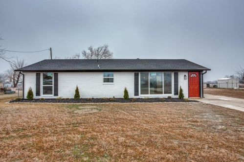 509 Green Acres Rd, Weatherford, TX 76088-8240