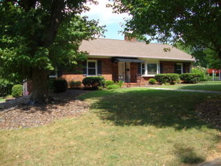 2661 Winslow Ln, Winston Salem, NC 27103-5736