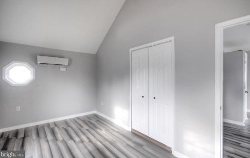 219 5th Ave, Runnemede NJ  08078-1313 exterior