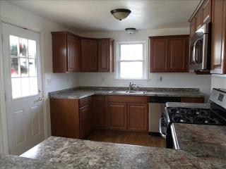 335 Pike St, Houston PA  15342-1714 exterior