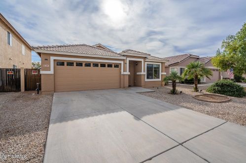 2591 Denim Trl, San Tan Valley, AZ 85143-3318