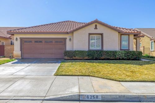 6258 Avenue, Lancaster, CA 93536-7854