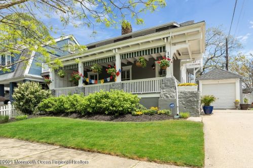 1506 Grand Ave, Tinton Falls, NJ 07712-5412