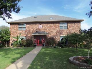 3108 Camelot Dr, Bartlesville, OK 74006-5805