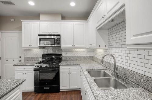 766 Olive St, Anaheim CA  92805-2733 exterior