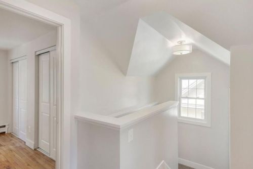 2549 Aldrich Ave, Minneapolis MN 55405-2925 exterior