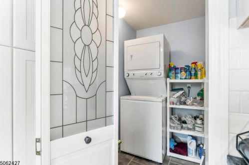 22 Glenbrook Dr, Fredon NJ  07860-6595 exterior