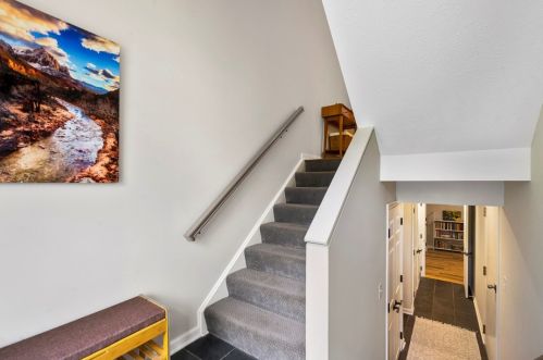 18 Waterfront Dr, Pittsburgh, PA 15222-4748