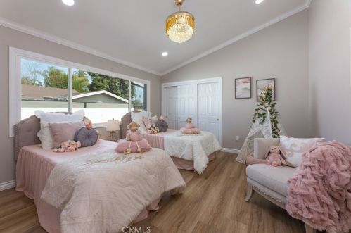 3841 Pacific Ave, Long Beach CA  90807-3227 exterior