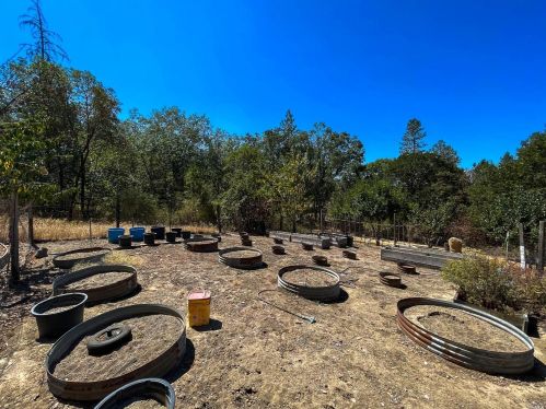 22619 Eastside Rd, Willits CA  95490-9780 exterior