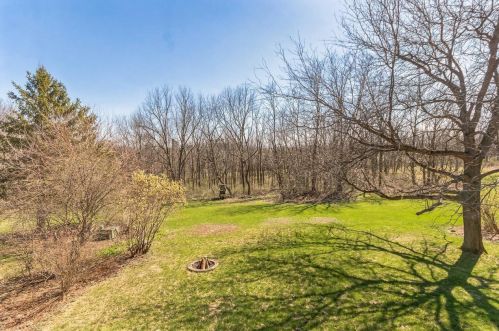 609 Orchard Ridge Rd, Dodgeville WI  53533-2002 exterior