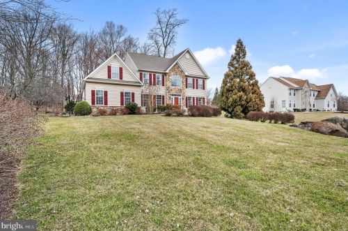 1124 Old Post Cir, Boothwyn, PA 19060-1858