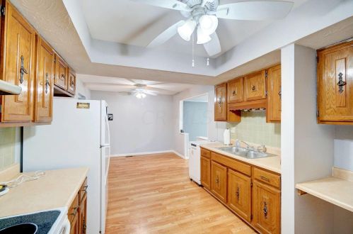 678 Leslie Trce, Washington Court House OH  43160-8737 exterior