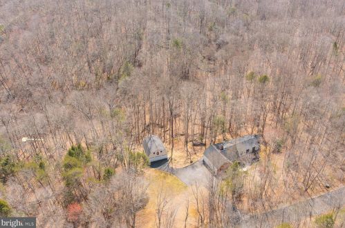 4471 Occoquan Overlook, Woodbridge VA  22192-6107 exterior