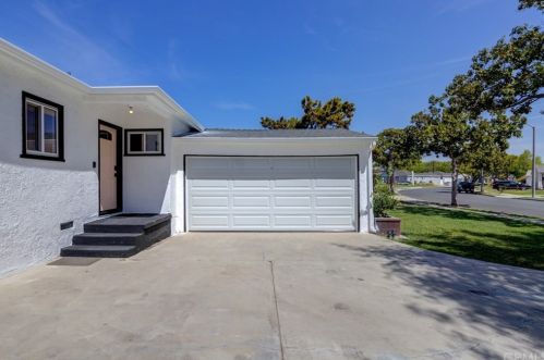 16019 Ardath Ave, Gardena, CA 90249-4809