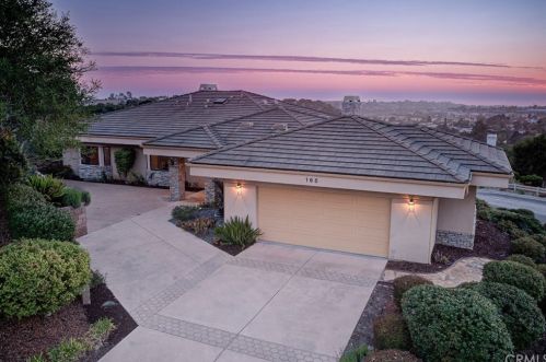 165 Refugio Pl, Pismo Beach, CA 93420-1941