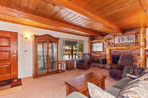 241 Whipple Dr, Big Bear City CA  92314-9752 exterior