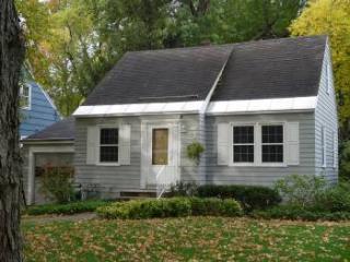 1525 Clifton Park Rd, Schenectady, NY 12309-4201