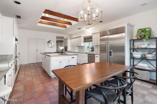 5226 Sahuaro Dr, Scottsdale AZ  85254-4777 exterior