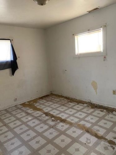 1051 Hanley St, Gary IN  46406-2013 exterior