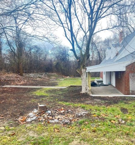 1113 Norwood St, Mckeesport PA  15133-3933 exterior