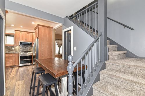 922 75th St, Milwaukee WI 53214-3016 exterior