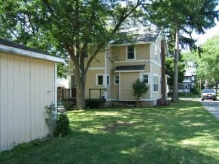 1216 Emerson St, Beloit WI  53511-5559 exterior