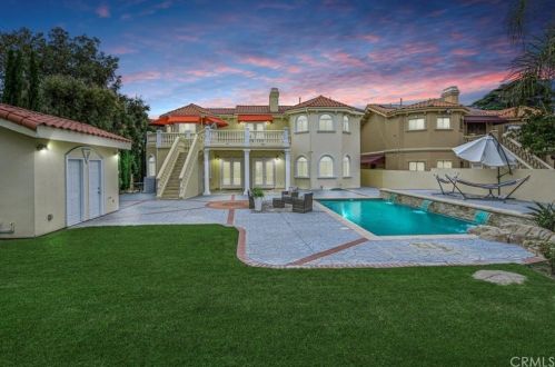 9804 Brookshire Ave, Downey, CA 90240-3339