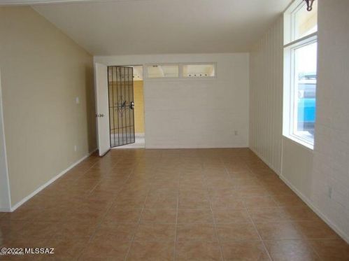 616 4th Ave, San Manuel, AZ 85631-1002