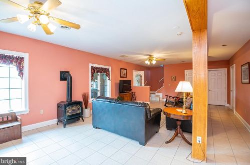 1342 Fairview Dr, Dauberville PA  19533-9185 exterior