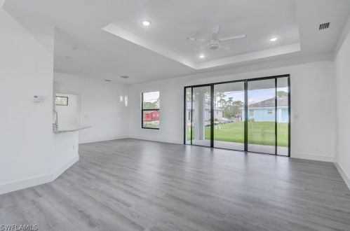 4100 2nd St, Lehigh Acres FL  33936-0021 exterior