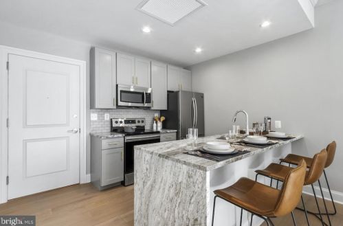 62 23rd St, Philadelphia PA  19103-3040 exterior