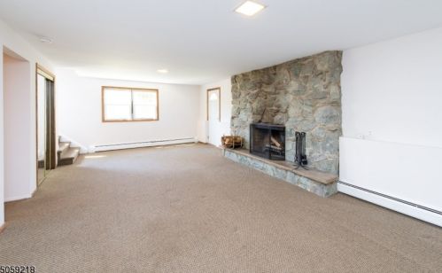 14 Alvin Rd, West Milford Lakes NJ  07480-1643 exterior