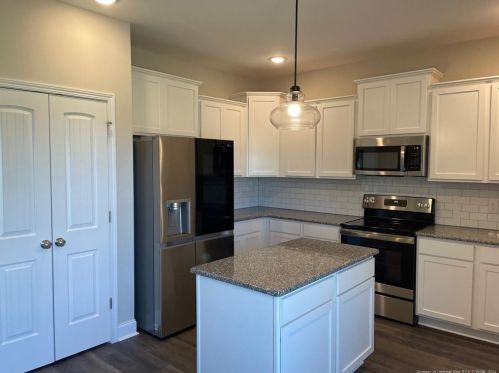 2798 John Hall Rd, Fayetteville NC  28312-9673 exterior