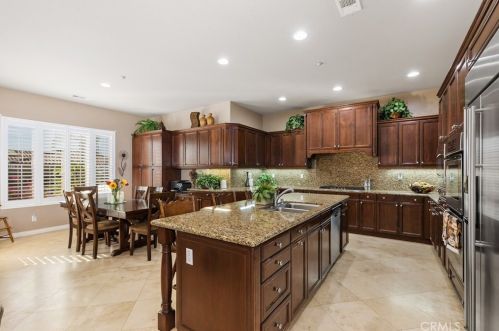 888 Highridge St, Riverside CA  92506-7564 exterior