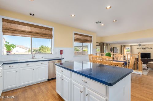 4066 Olive Ave, Gilbert AZ 85234-7904 exterior