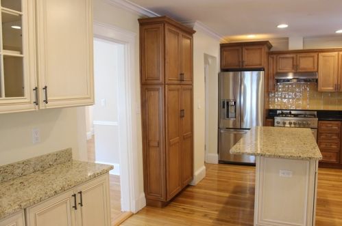 877 Chestnut St, Newton MA 02465-2540 exterior