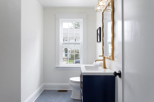 87 Woodbury St, Providence RI  02906-3509 exterior