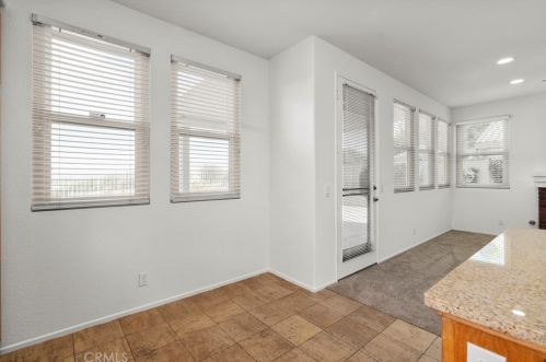 7 Villa Valtelena, Lake Elsinore CA  92532-0110 exterior