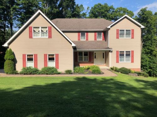 111 Hermitage Cir, Ligonier, PA 15658-2419