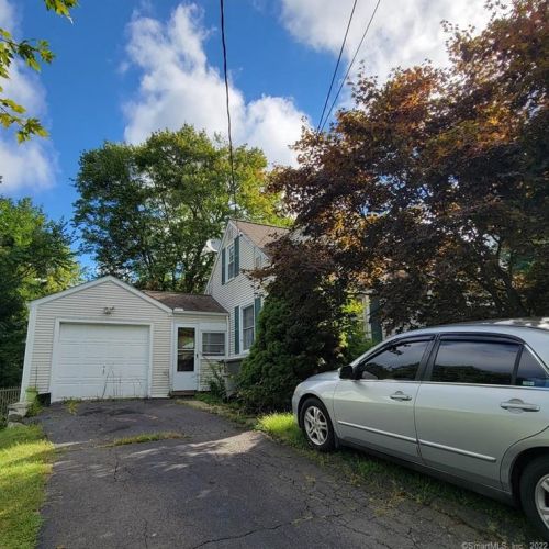 83 Morningside Dr, Bristol, CT 06010-4544