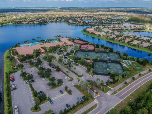 16143 Amethyst Key Dr, Wimauma FL  33598-4027 exterior