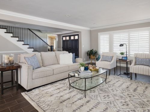 2 Dobbin Ln, Palos Verdes Estates, CA 90274-2502