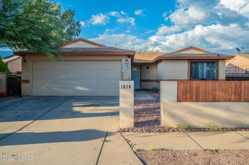 1850 Great Oak Dr, Tucson, AZ 85746-3214