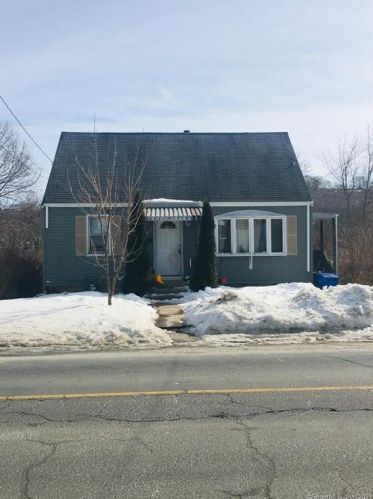 308 Edgewood Ave, Waterbury, CT 06706-1918