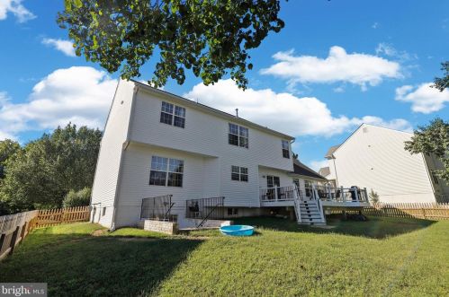 25 Cedarview Ct, Fredericksburg VA  22406-7286 exterior